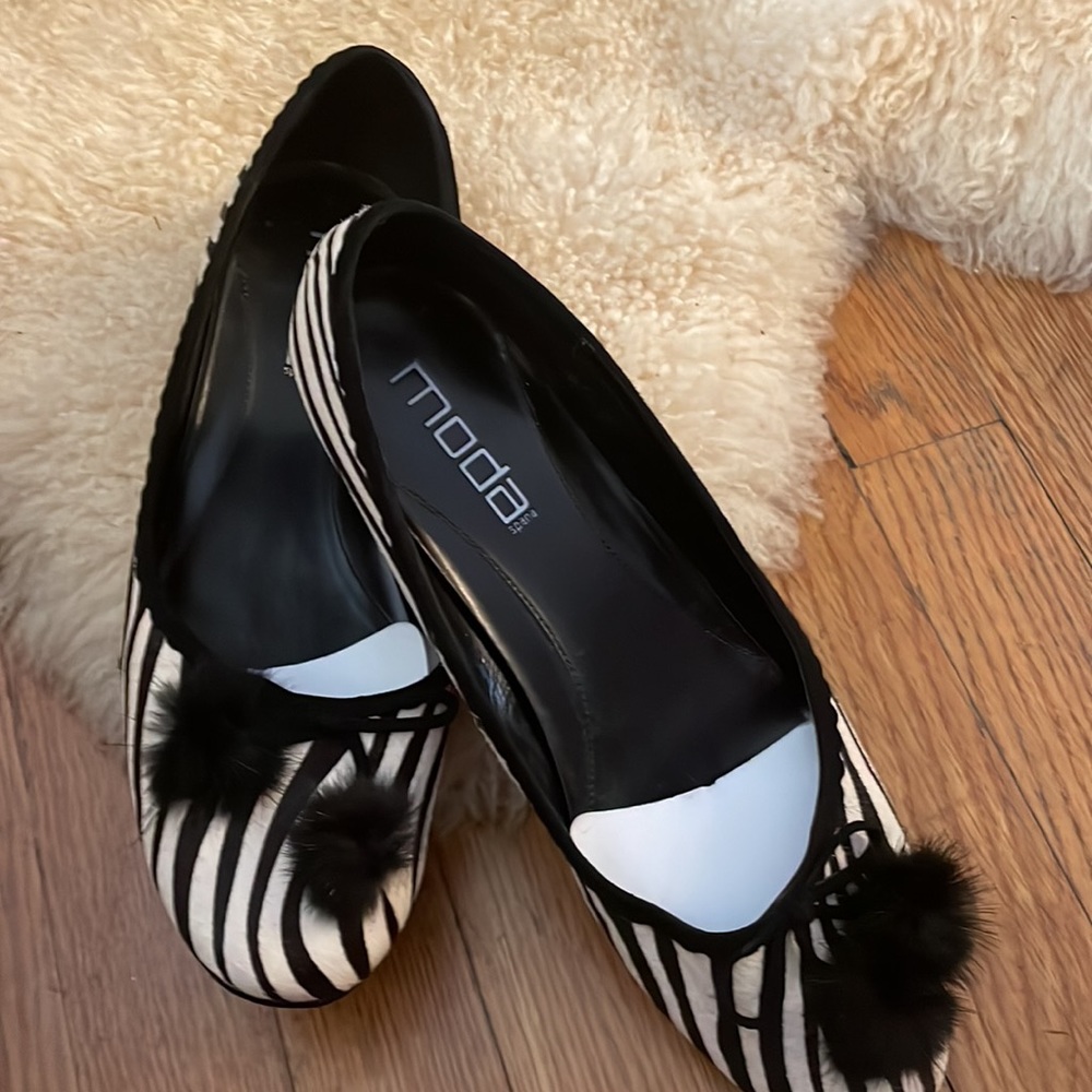MODA JANESSA FLATS - Picture 2 of 6